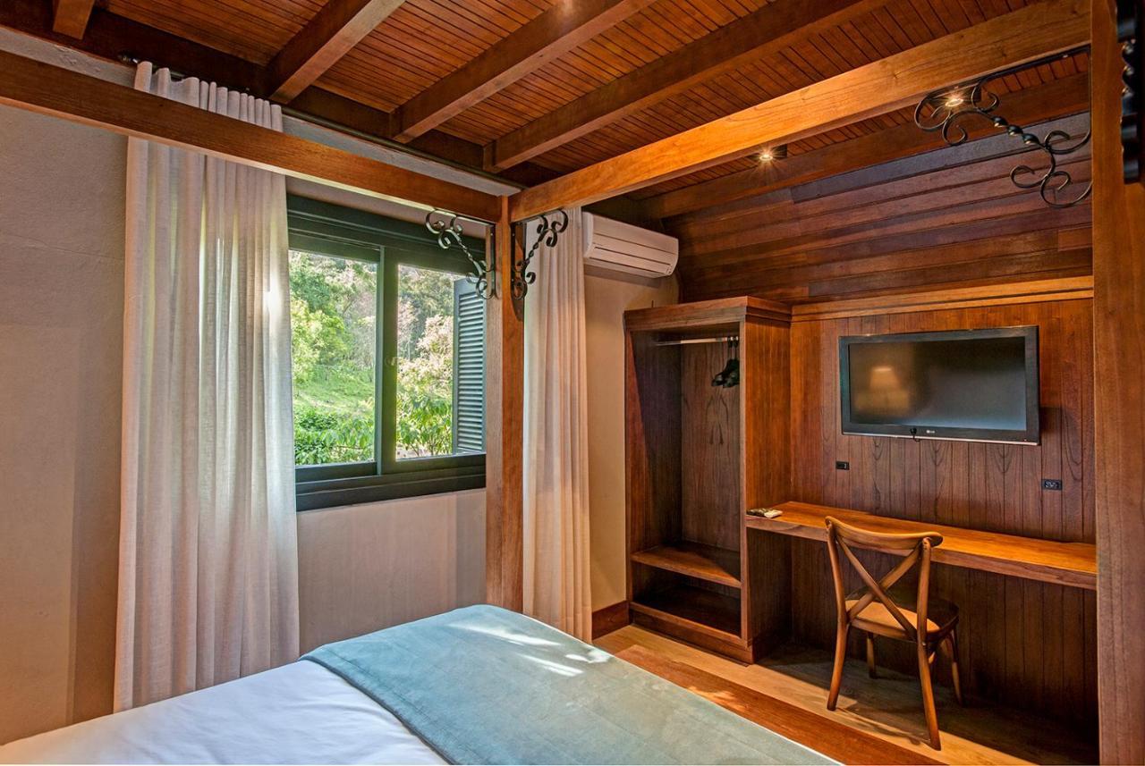 Hotel Fioreze Chales