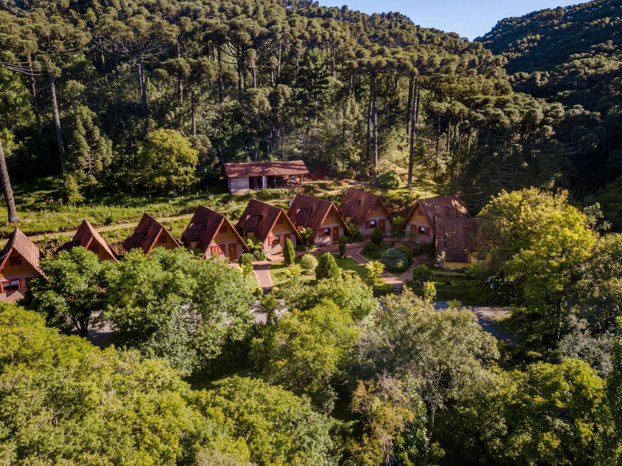 Hotel Fioreze Chales